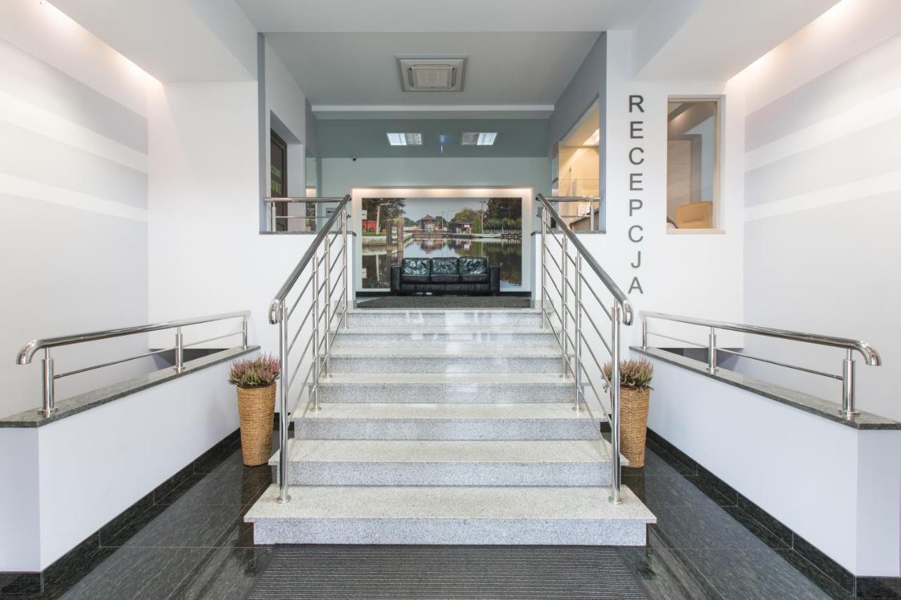 Hotel Labedy Gliwice Esterno foto