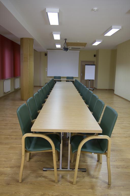 Hotel Labedy Gliwice Esterno foto