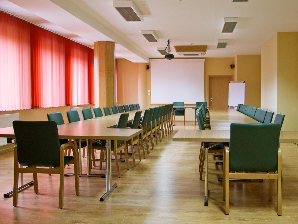 Hotel Labedy Gliwice Esterno foto